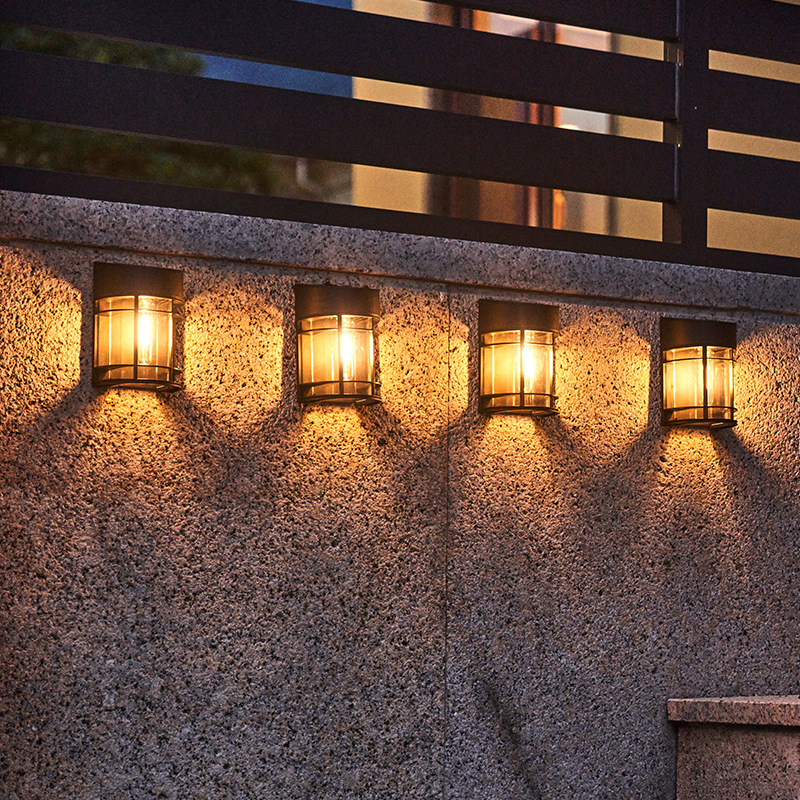 ไฟสวน LED พลังงานแสงอาทิตย์ สำ - Smart Garden Fence & Balcony Hanging Planter บทวิจารณ์และราคา
